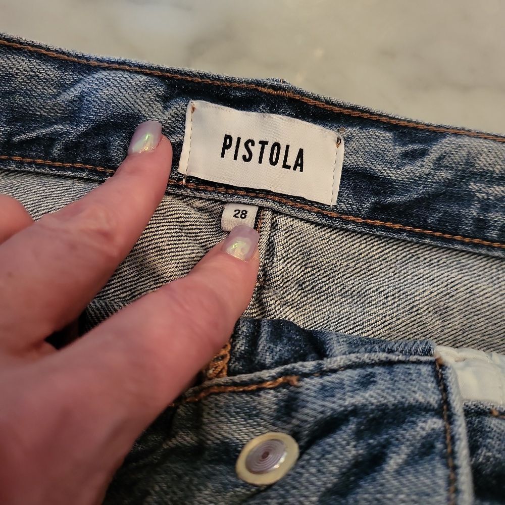 Stylish Distressed Light Blue Jeans - Picture 5 of 6
